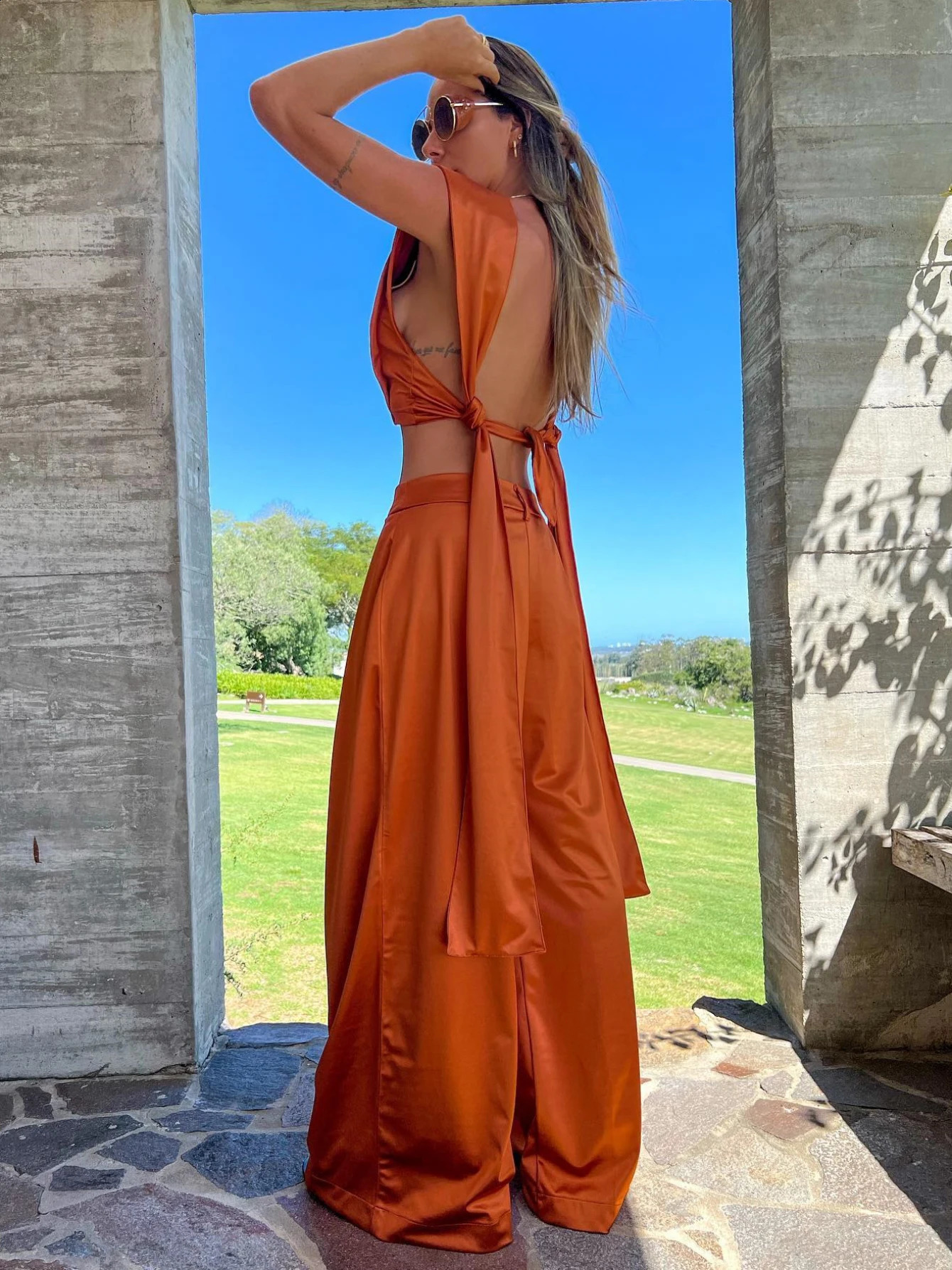 Solid Women Two Piece Set With Pants Round Neck Tie Up Sleeveless Pleated Top Wide Leg Loose Pants Suit Summer Office Lady Set 240813