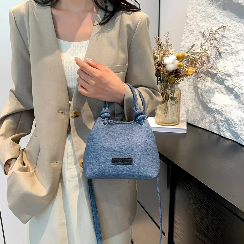 Retro Leather Shoulder Bags for Women 2024 Vintage Underarm Crossbody Handbags and Purses Denim Blue Female Bag Day Clutch 240812