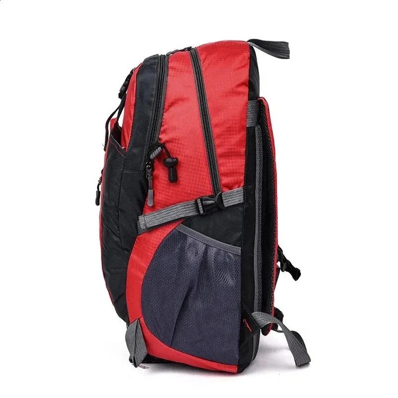 Outdoor travel backpack large capacity fashionable mens climbing classic sports 240813