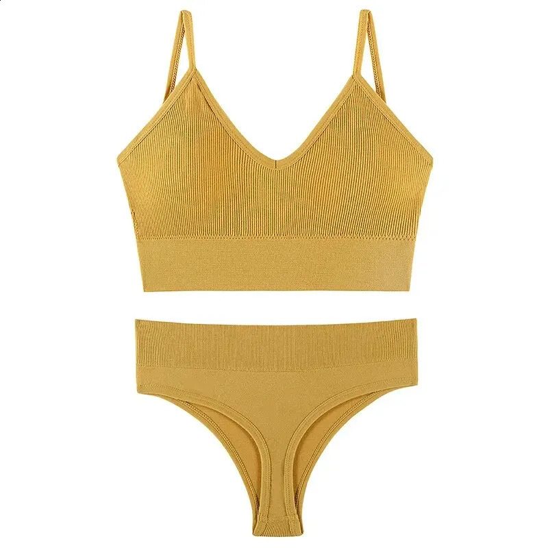 1 Set Seamless Bra Panties Solid Thin Wireless Bra Ribbed Thong Lingerie Set Womens Lingerie Underwear 240812