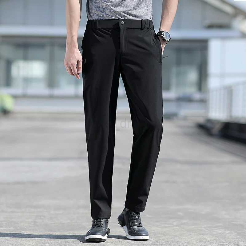 2024 Trendy Minimalist Mens Spring Autumn Solid Color Elastic Pocket Zipper Small Foot Fitness Versatile Sports Casual PantsXJ240813