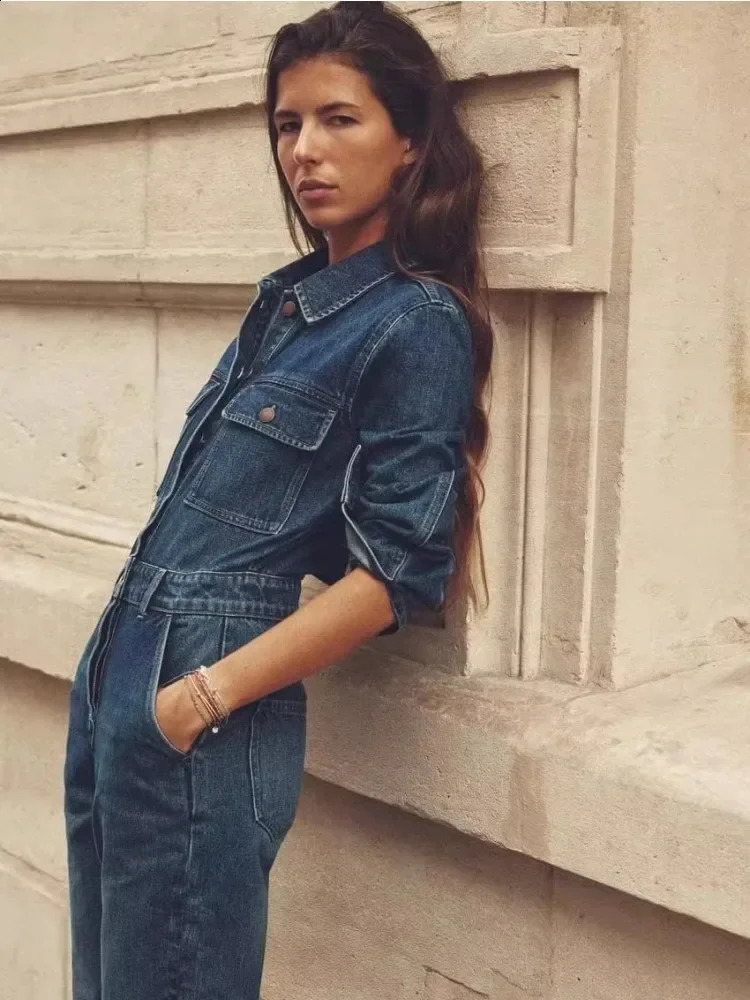 Womens Blue Lapel Long-Sleeved Jumpsuit with Stylish Front Pocket Embellishment Straight Leg Long Denim Jumpsuit 240813