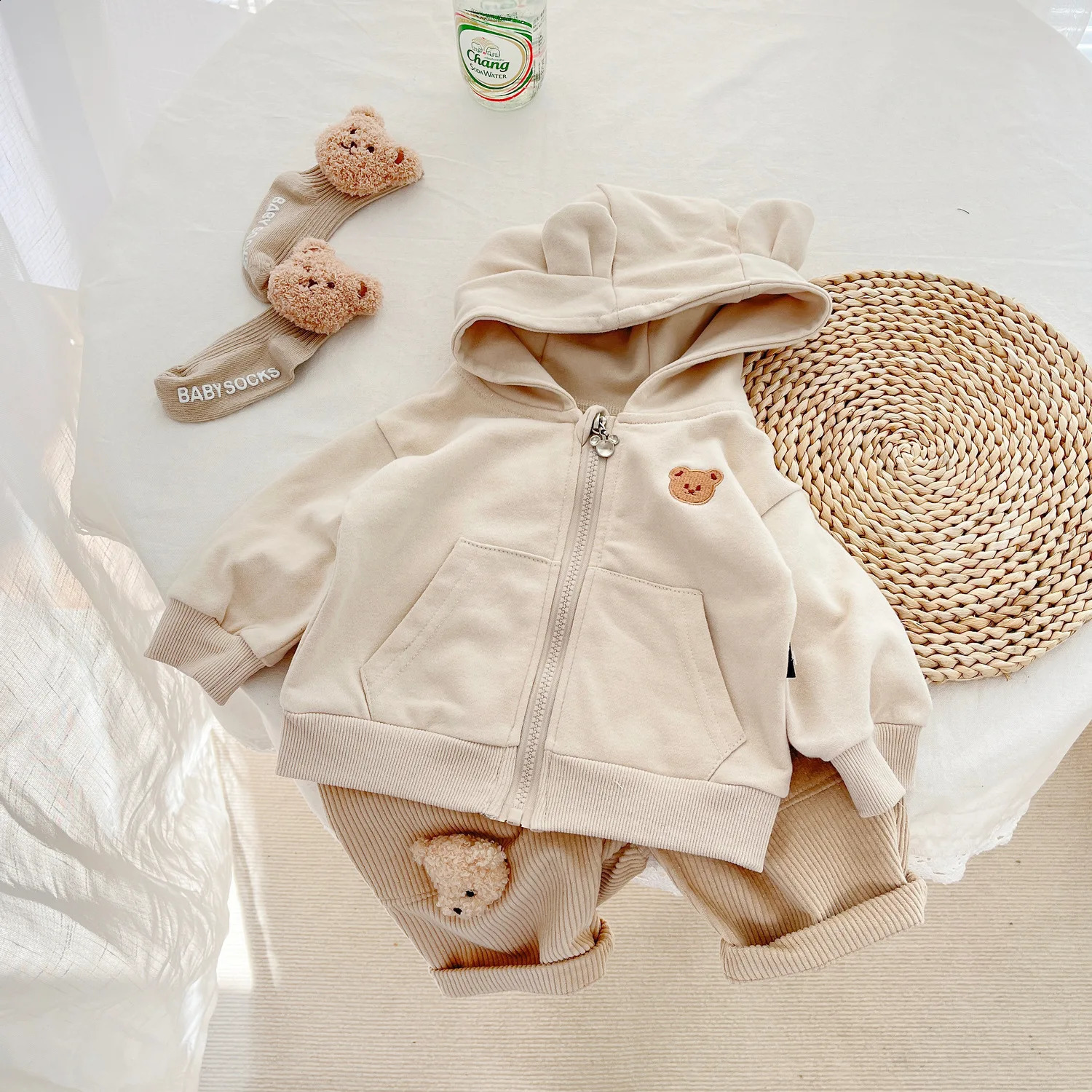 Girl Cute Bear Cardigan Simple Soft Zipper Hoodies 0-3y Infant Baby Solid Comfortable Coat Toddler Boy Pocket Coats 240806