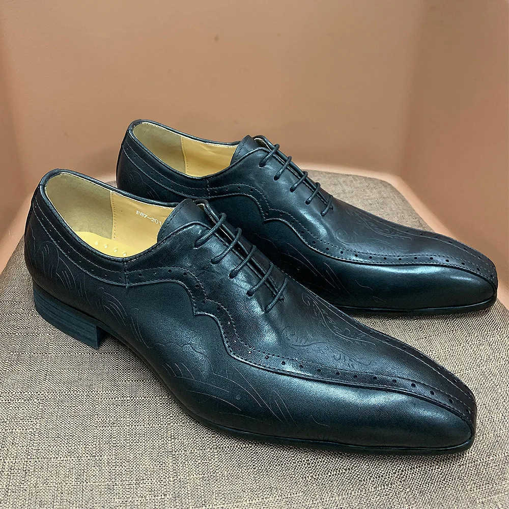 CMM Mens Leather Shoes Mens Leather Pointed Mens Business Casual Shoes Brown Carved Oxford Shoes