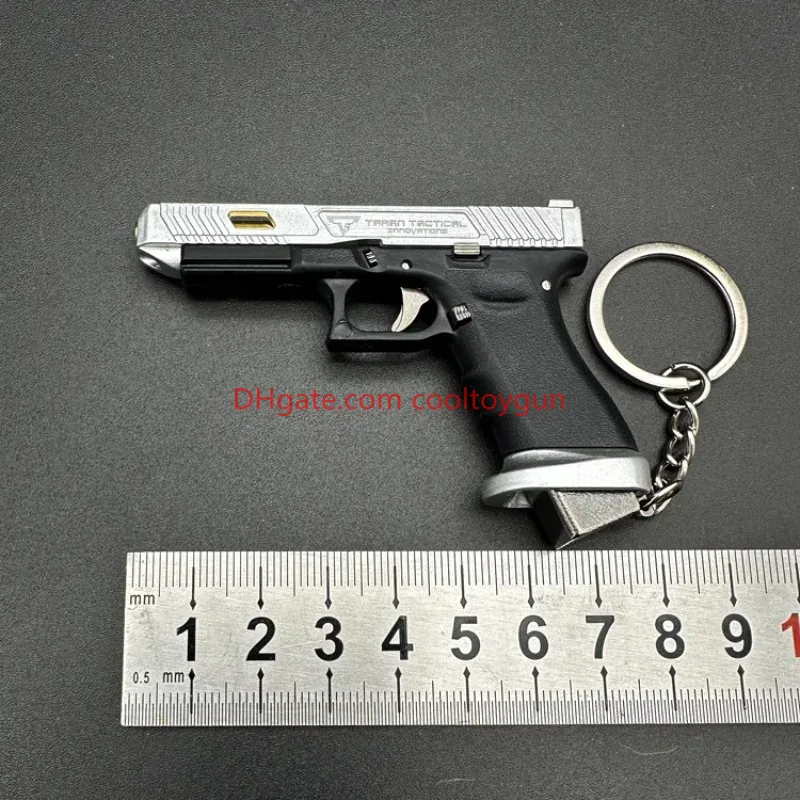 1:3 G34TTI Toy Gun Semi Alloy Model Disassemble Portable Mini Metal Keychain Look Real Movie Prop Collection Pendant Birthday Gifts for Chlidren Adult