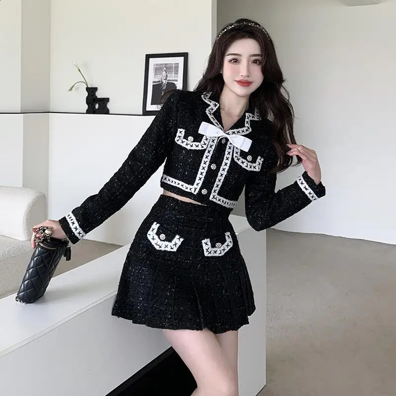 Trendy Small Fragrance Two Piece Set Womens Black SpringSummer Short CoatMini Tight Elegant and Unique 240812