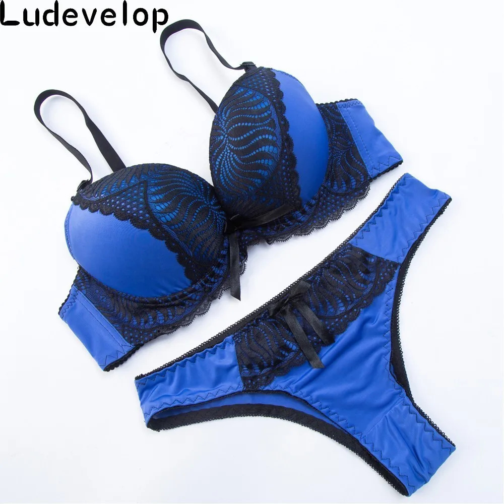 Ludevelop Womens underwear Set Lace Sexy Push-up Bra And Panty Sets Bow Comfortable Brassiere Young Bra Deep V Lingerie 240812