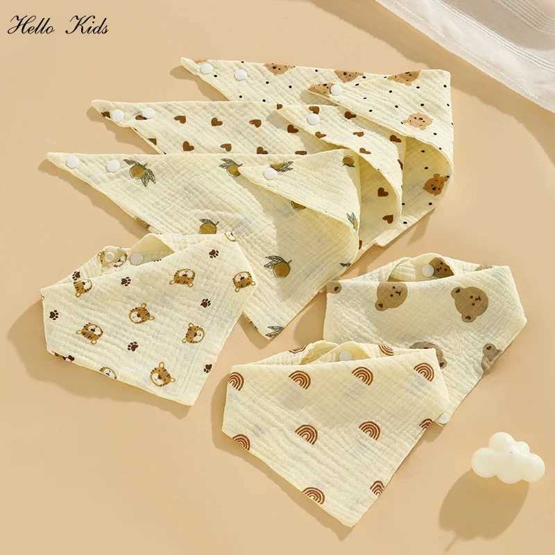 Bibs Burp Cloths Baby Triangle Bibs Pure Cotton Saliva Towel for Newborn Bandana Scarf Cute Cartoon Bear Print Infant Feeding Burp ClothL4812