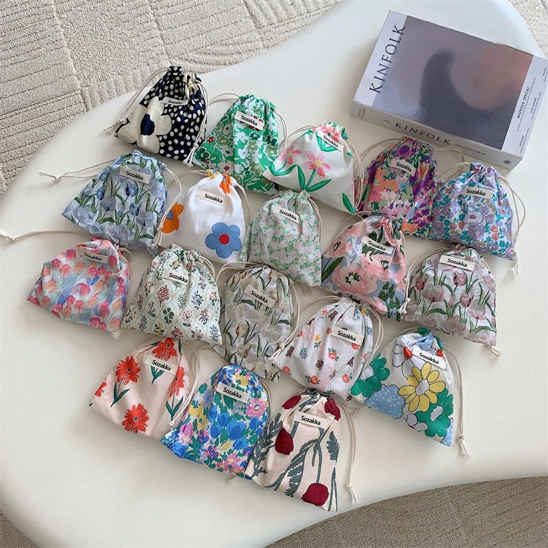 Kawaii Cloth Floral Travel Cosmetic Lipstick Coin Purse Storage Bag Cute Makeup Handbag Wallet Organizer Small Pouch Bags 240812