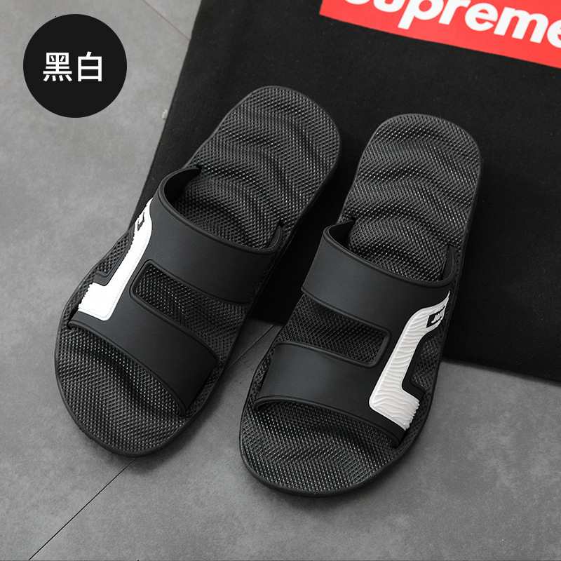 Summer new men's outdoor wear anti slip massage shoes, large shower shoes, men's home slippers