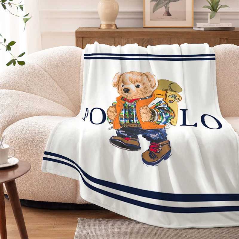 Blankets Bed blanket for winter warmth P-Polos bear cool knee wool camping nap flannel soft blanket large ultra-fine fiber bed T240813