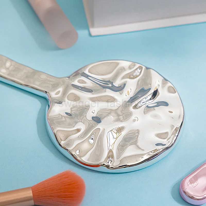 Portable Circular Cosmetic Mirror Mini Hand-Held Desktop Cosmetic Makeup Mirror Travel Portable Women Beauty Mirror For HandbagXJ240813