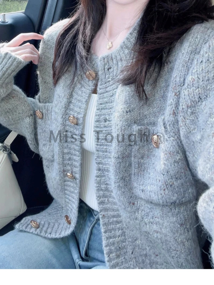 Gray Vintage Knitted Cardigan Women Autumn Winter Preppy Style Casual Sweater Coat Female Korean Fashion Retro Warm Tops 240812