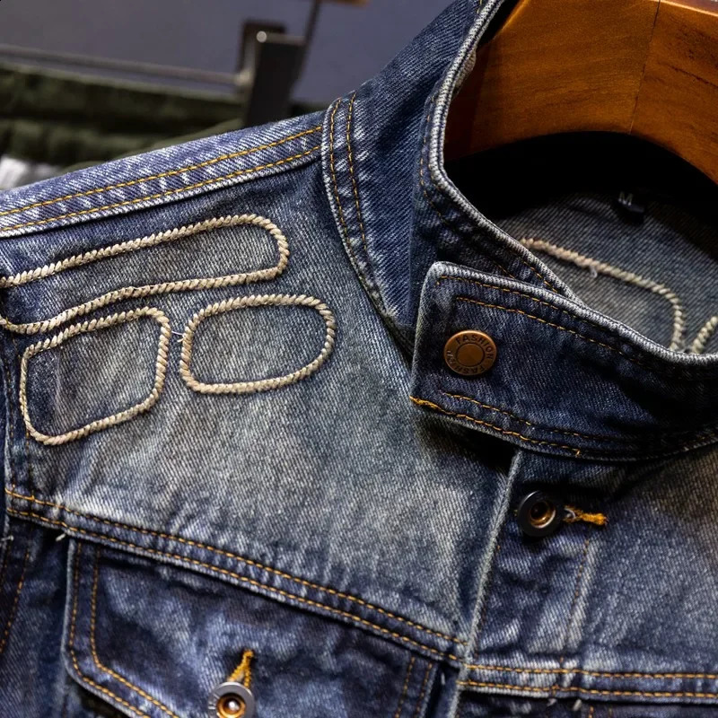 2024 Motorcycle Mens Denim Jacket Wing Eye n Street Trend Retro Loose Embroidered 240809