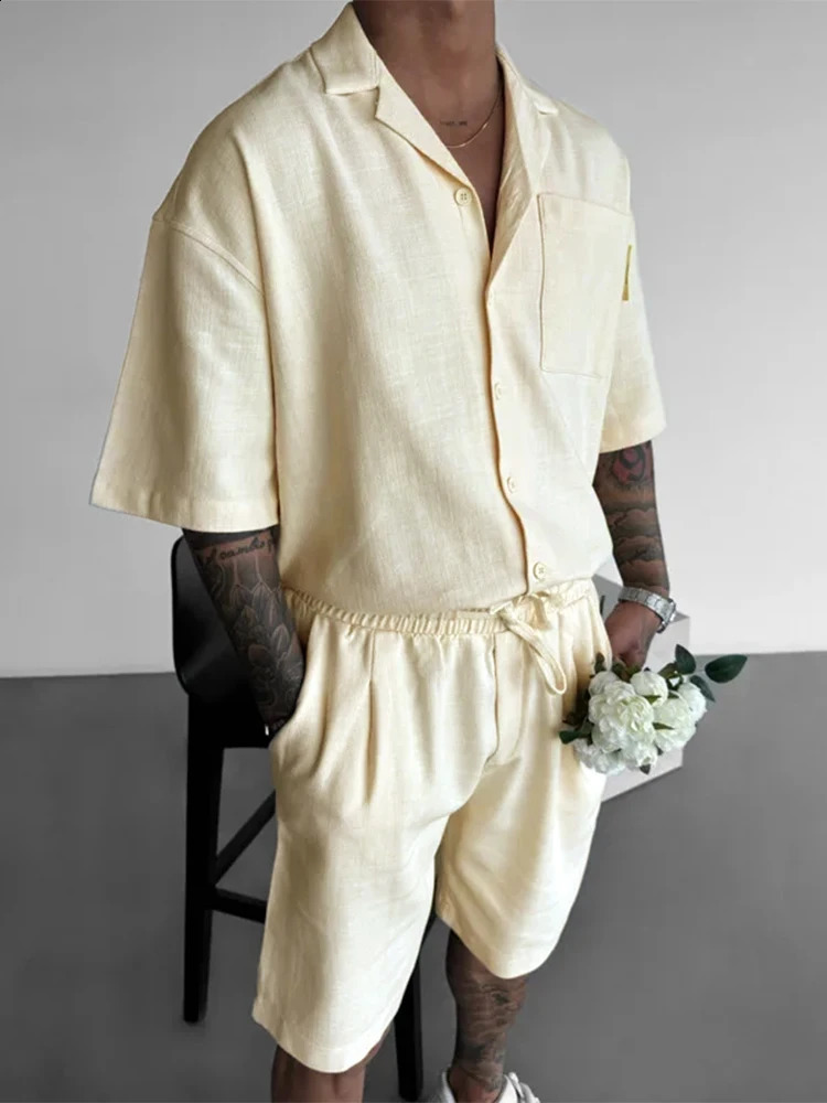 Hip hop mens twopiece summer casual solid color short sleeved pocket shirt and loose clothing 240812