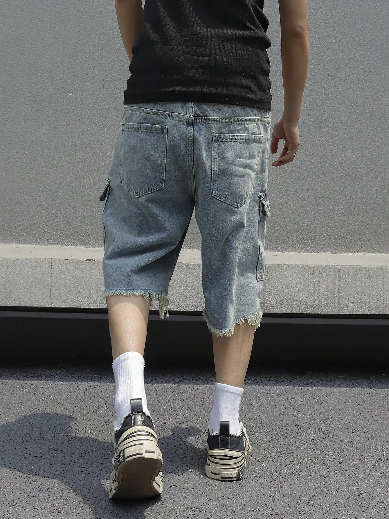 South Korean fashion mens wide leg denim shorts summer style loose casual elastic waist large pocket cargo jeans 240812