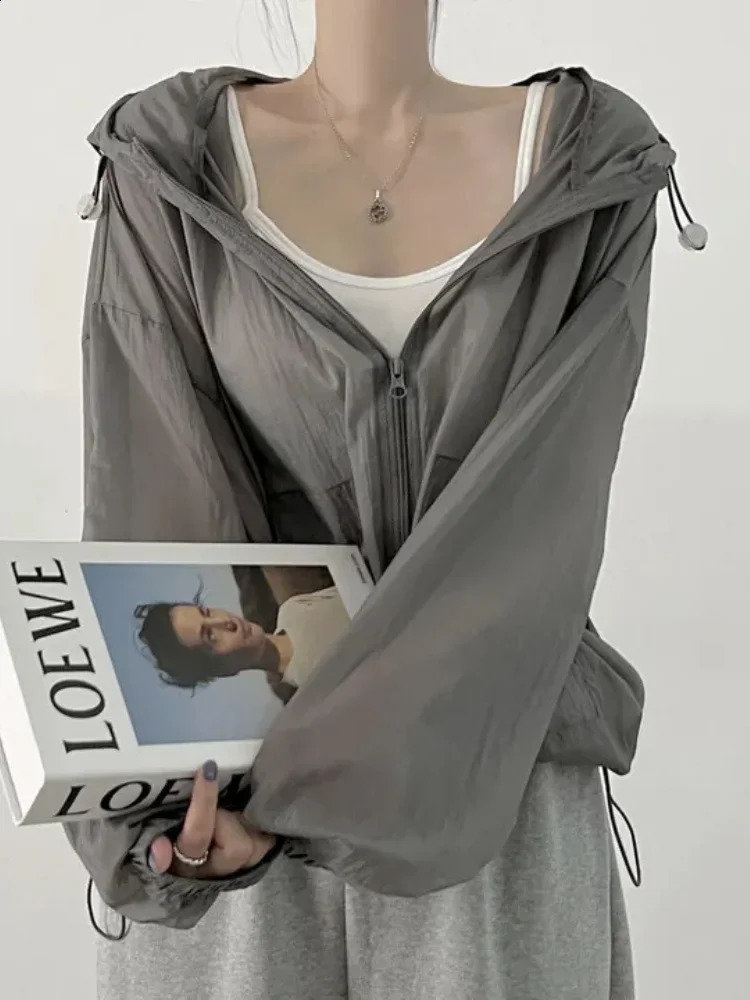 in Zip Up Hoodie Autumn Loose Casual Short Cardigan Korean Chic Solid Sweatshirts Zippers Long Sleeve Sunscreen Hoodies 240812