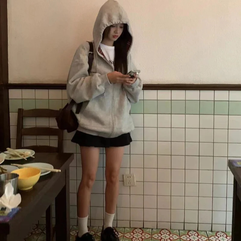 American Retro Harajuku Style Gray Red Plaid Zip Up Hoodie Sweatshirts Women Spring Autumn Loose Casual Y2k Kpop Streetwear Coat 240812