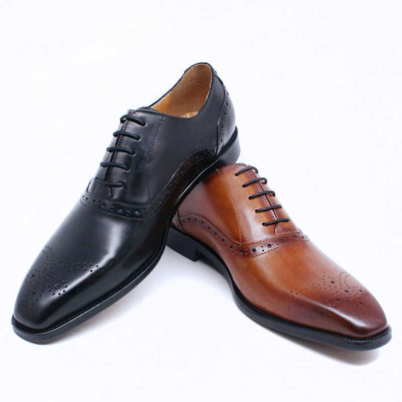 CMM Classic Mens Business Casual Leather Shoes Leather Formal Leather Shoes Mens British Oxford Shoes Bullock Mens Shoes