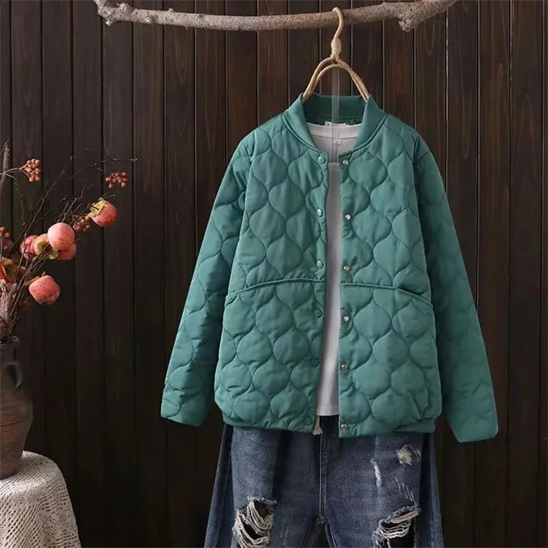 Winter Female Cotton-Padded Jacket Korean Large Size Down Coat Women Parkas Fashion Outwear Loose Frivolous Outcoat Top 240813