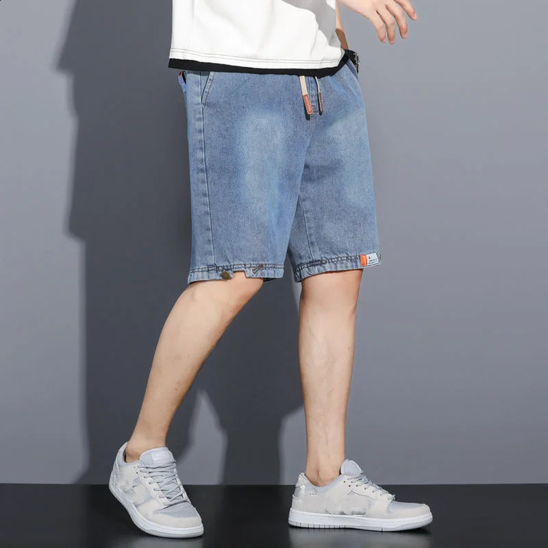 2024 Summer Mens Denim Shorts American Retro All-match Straight Shorts Loose Casual Sports Quarter Pants Plus Size Mens Shorts 240812