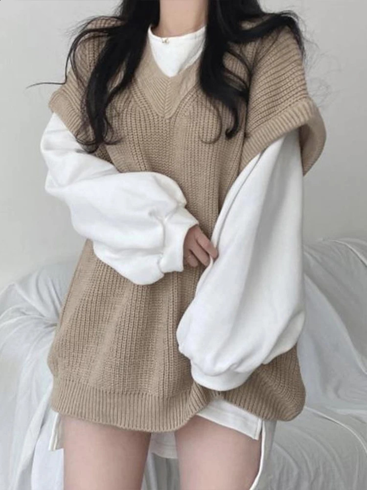 Autumn Winter Vest Women Korean Style Knitted Sweaters Female Oversized Preppy Jumper Ladies Casual Loose Long Sleeve Pullovers 240812