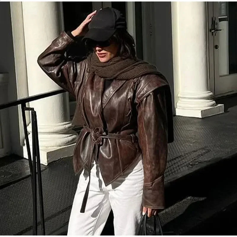 Autumn Winter Faux Leather Jacket Women Fashion Vintage V Neck Female Pu Coat 2024 Elegant High Street Casual Ladies Outwear 240813