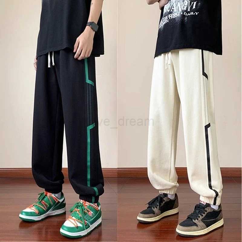Mens Sweatpants Harem Wide Leg Male Sports Pants Striped Young Designer Sport Tracksuit Bottoms Slacks Comfortable Stylish Y2kXJ240813
