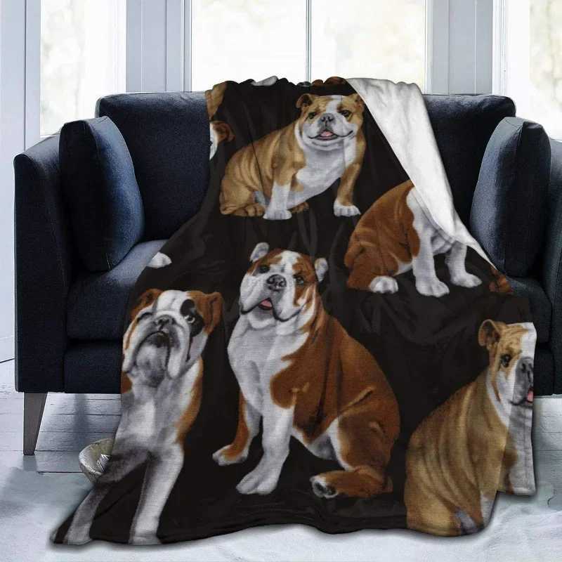 English Bulldog Pattern Throw Blanket Lightweight Funny Thin Coral Home Office WinterXJ240813