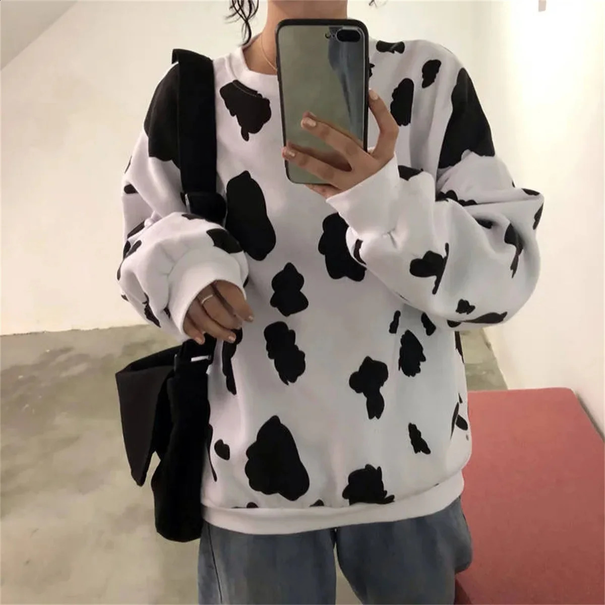 Cute Autumn Cow Milk Printed Pullover Women sweatshirt Female Fashion Loose hoodie sweatshirts O-neck Hoodie Females 240813