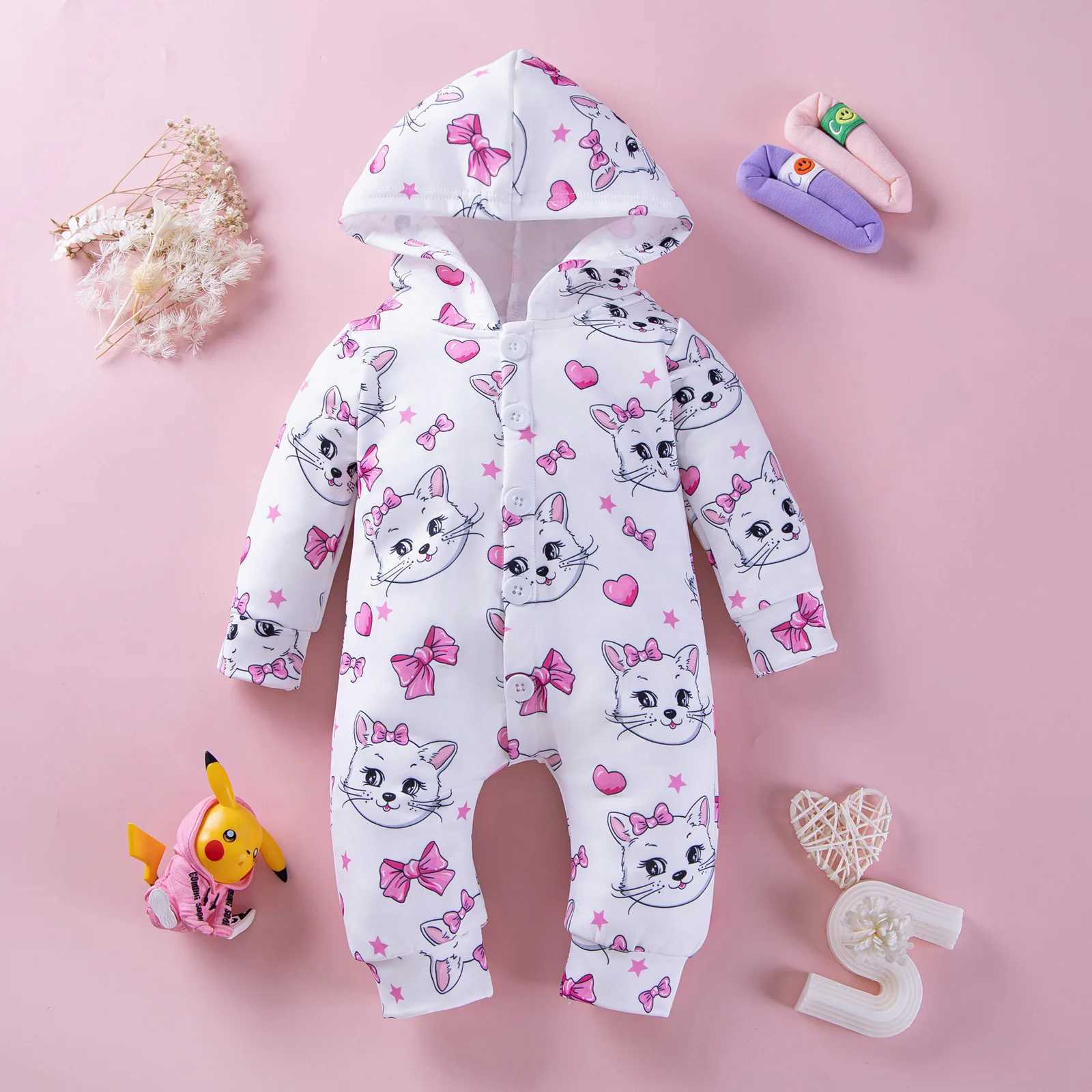 Cute cat print hood with long sleeves and long legs for autumn and winter wearing twisted buttons outside for autumn and winter W240812