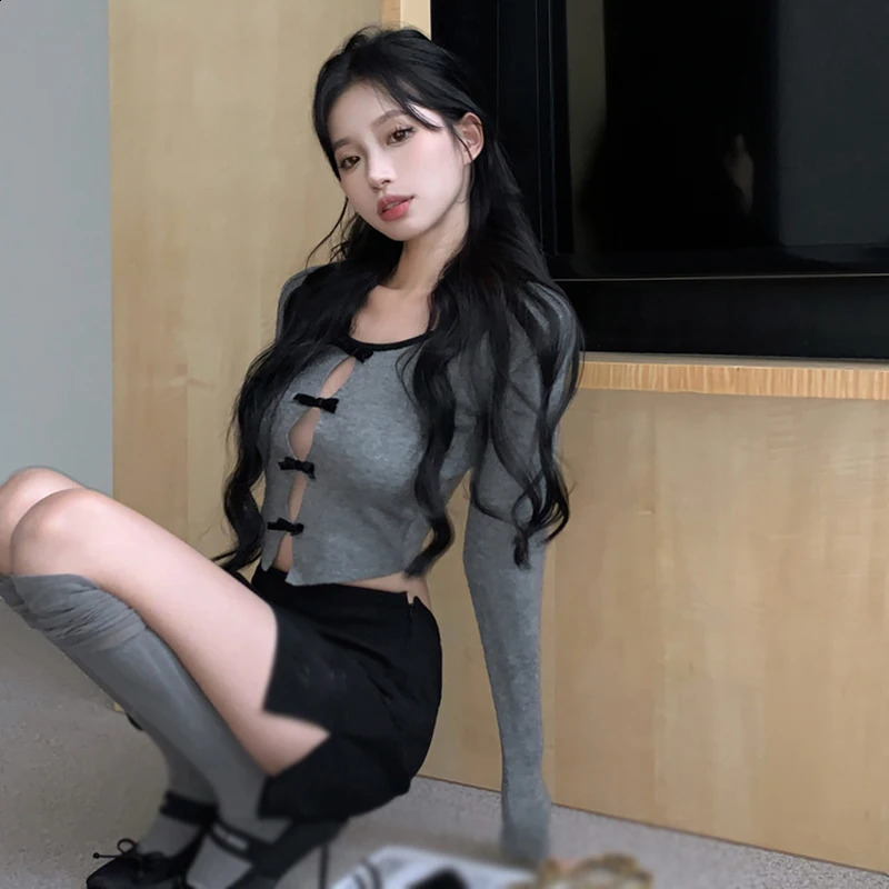 Womens long sleeved round neck breathable knitted thin sweet bow decoration fashionable fully matched sweater top autumn 240812