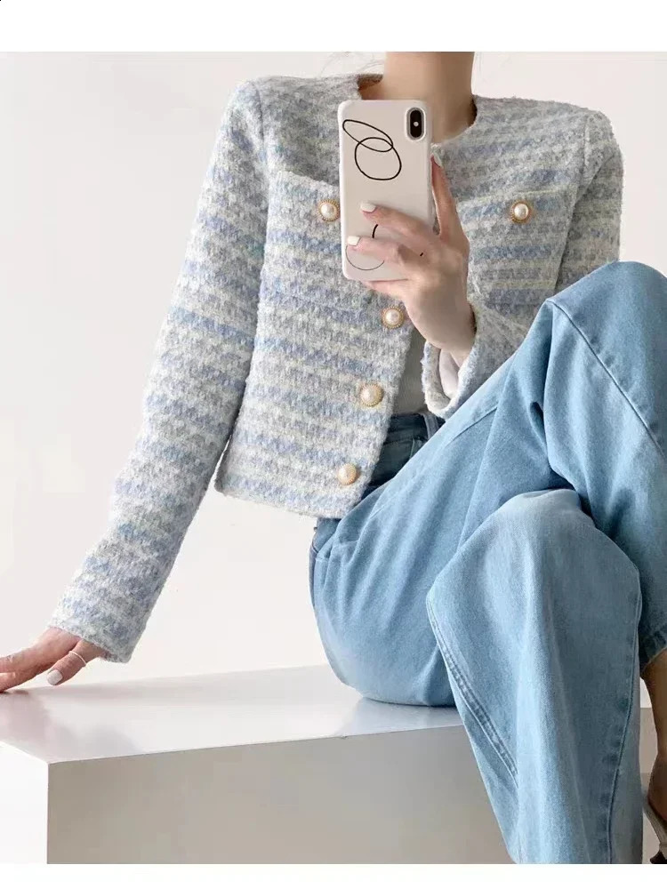 Loose Coat Outwear Women Elegant Tweed Cardigan Short Coat With Pocket Single Breasted Jacket For Women Autumn Winter 240812