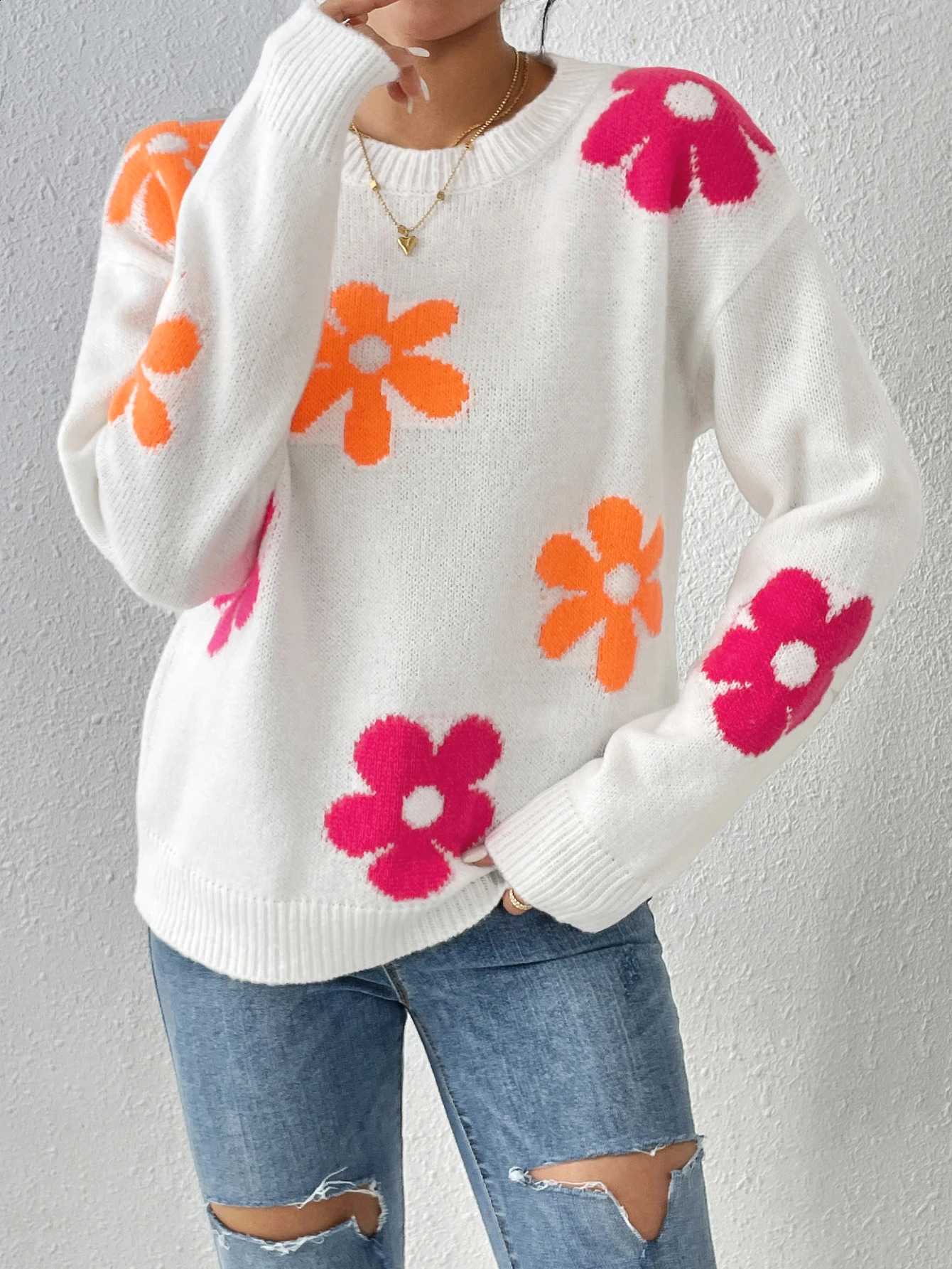 Crew-neck pullover color loose slimming long-sleeved sweater small slim fit top 240813