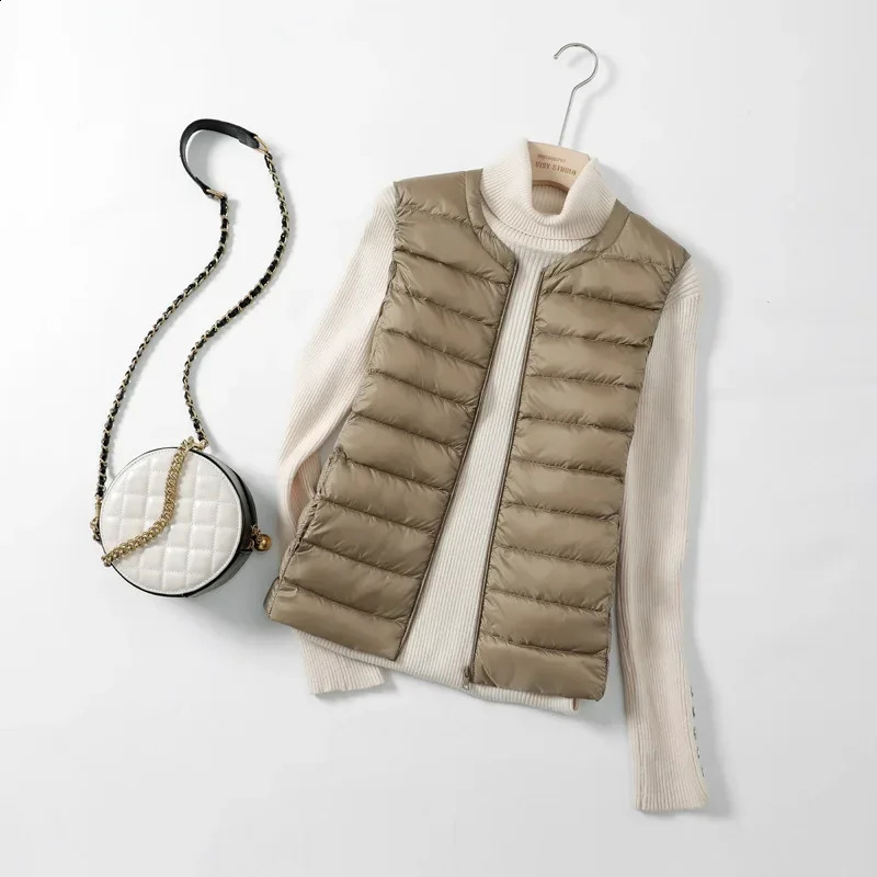 8 Colors Women Sleeveless Zipper Down Jackets Autumn Winter Liner Keep Warm Ultralight Quilted White Duck Down Female Coat 240813
