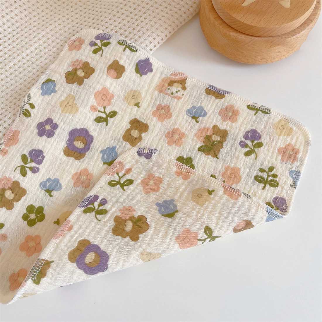 Bibs Burp Cloths New Cute Baby Cotton Gauze Feeding Saliva Towel Kerchief Soft Cartoon Burp Cloths Newborn Bib Bathing Towel for Boy Girl BibsL4812