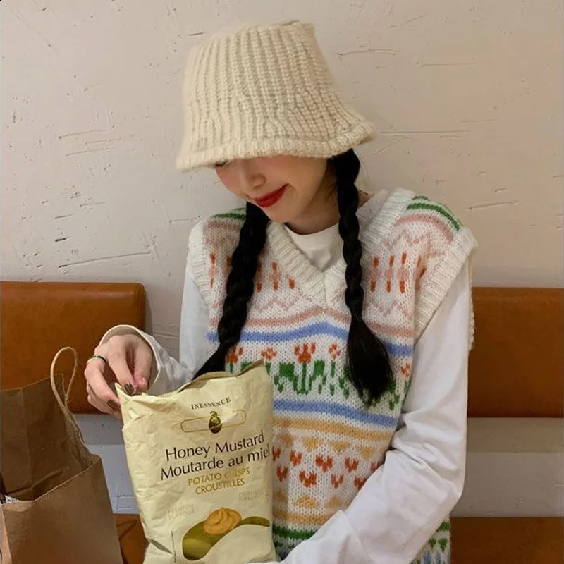 Sweater Vests Women Preppy Sweet Style Lovely Ladies Autumn Knitwear Y2k Fashion Light Soft Cozy Harajuku Holiday Slim All-match 240812