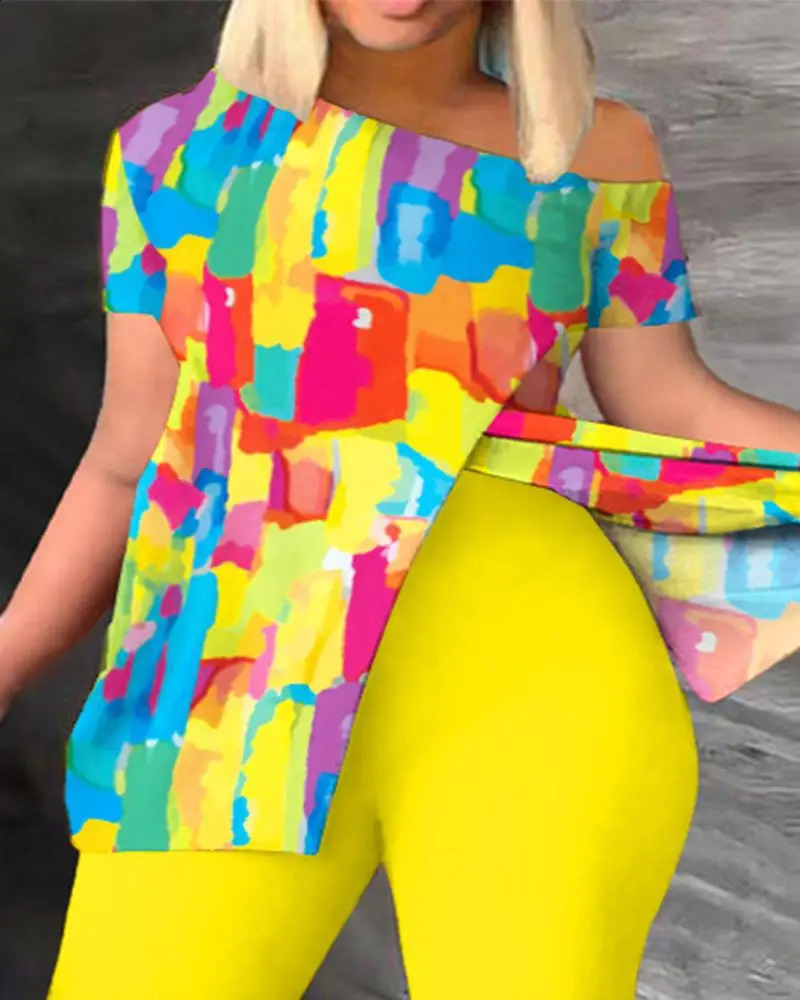 Two Piece Sets Women Outifits Spring Fashion Geometric Print Slant Neck Short Sleeve Hem Slit Top Casual Skinny Pants Set 240813