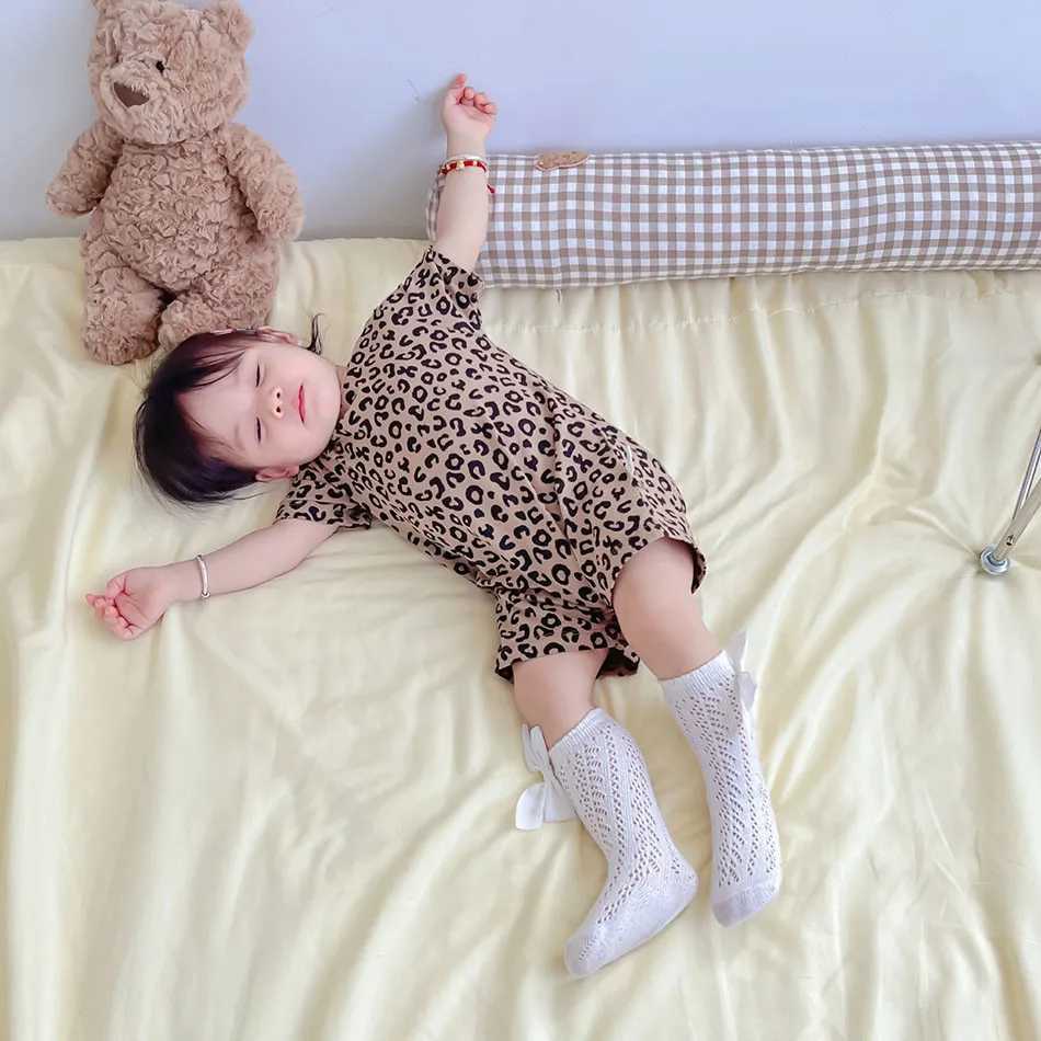 Newborn baby boy and girl clothing summer cute leopard print jumpsuit sweet cotton jumpsuit short sleeved baby clothing 0-24M W240812