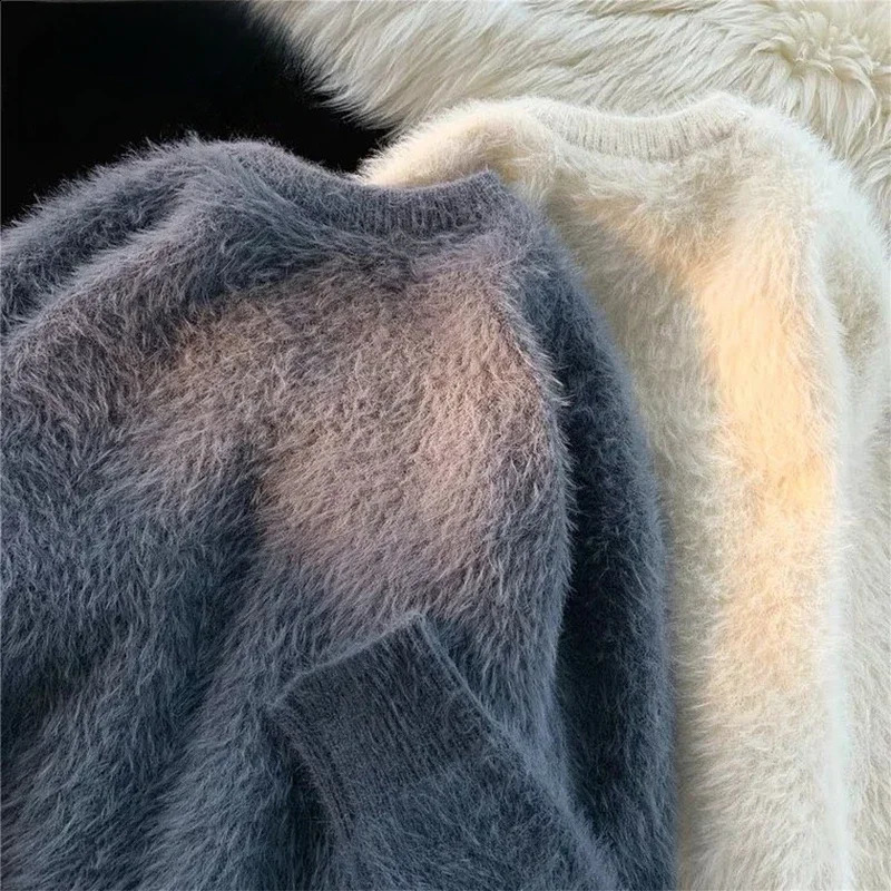 Simple Plush Solid Color Sweater for Men and Women Lazy and Loose Style Versatile and Warm Personalized Round Neck Knit Clothes 240809