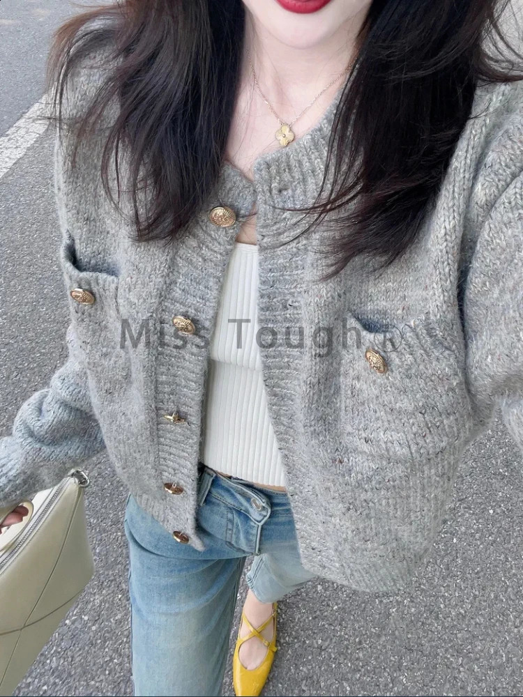 Gray Vintage Knitted Cardigan Women Autumn Winter Preppy Style Casual Sweater Coat Female Korean Fashion Retro Warm Tops 240812
