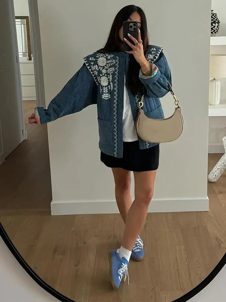 Warm print blue pocket cotton jacket for womens fashion round neck long sleeved casual clothing 240808