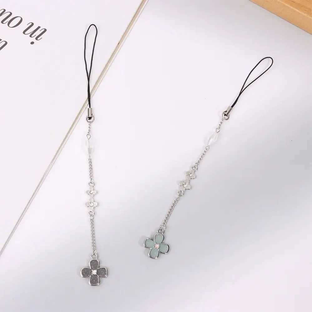 New Manga Anime Kimi Ni Todoke From Me to You Keychain Kuronuma Kazehaya Shouta Cosplay Flower Pendant Phone Chain W240808