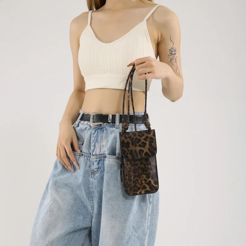 Fashion Mini Crossbody Bag Women Leopard Printing Shoulder Messenger For Girls Serpentine Leather Bolsas Ladies Phone Purse 240812