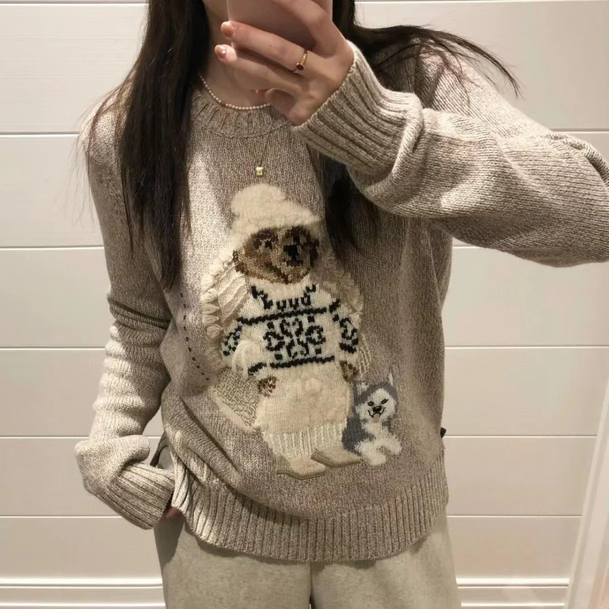 Women bear sweater fashion long sleeve Winter Soft Basic Women Pullover Cotton Bear Pulls high quality sweaters Embroidery Print clothes size s-l famo