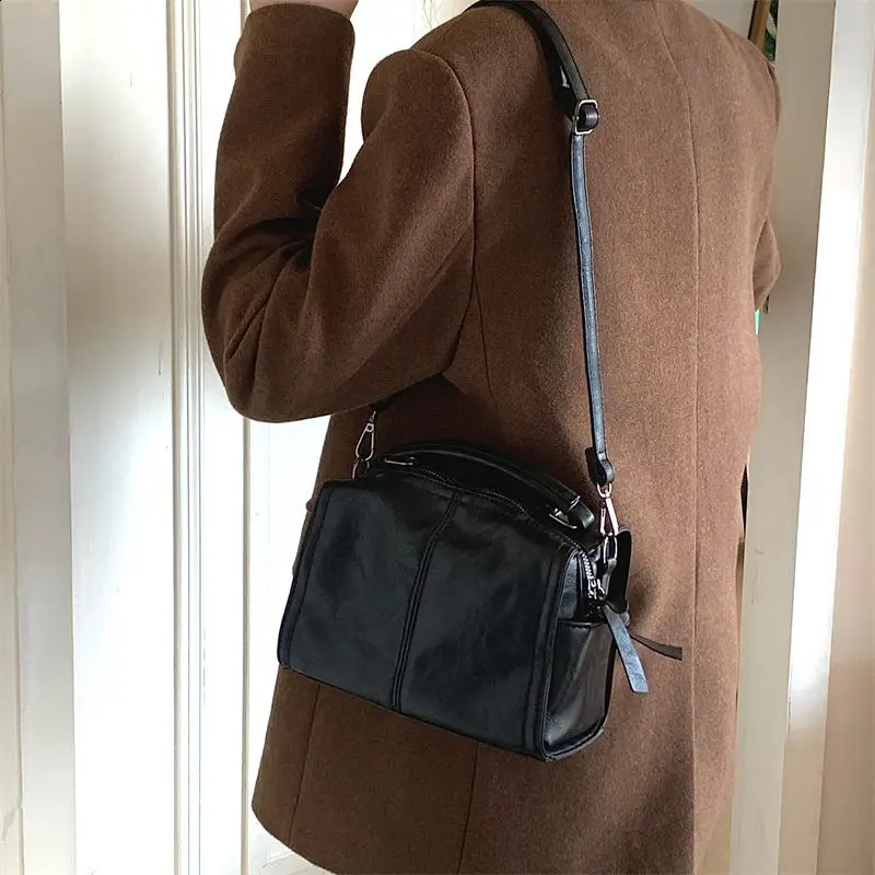 Miyagawa Korean Versatile Boston Bucket Bag for Women Fashion and Texture Handheld Crossbody 240813
