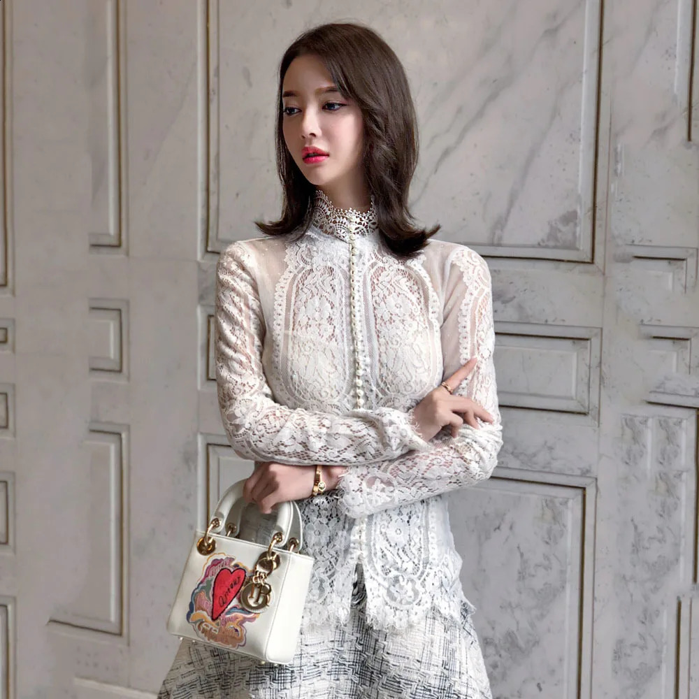 Blusas Mujer De Moda Slim Women Shirt Elegant Pearl Blouse Lady Long Sleeve Turtleneck Lace Shirts Autumn Korean Sexy Hollow Top 240813
