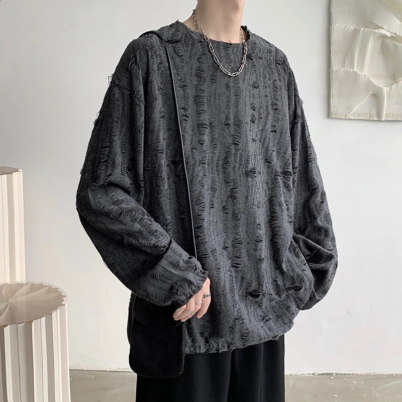 Korean Fashion Men O Neck Long Sleeve T Shirt High Street Black White Gray Hem Ripped Hole Fall Inside Tops Hip Hop Punk Clothes 240812