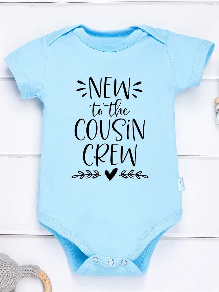 New Cousin Crew 2024 Newborn Baby Mens Fashion Aesthetics White Cotton High Quality Baby Onesies Pregnancy Announcement W240812