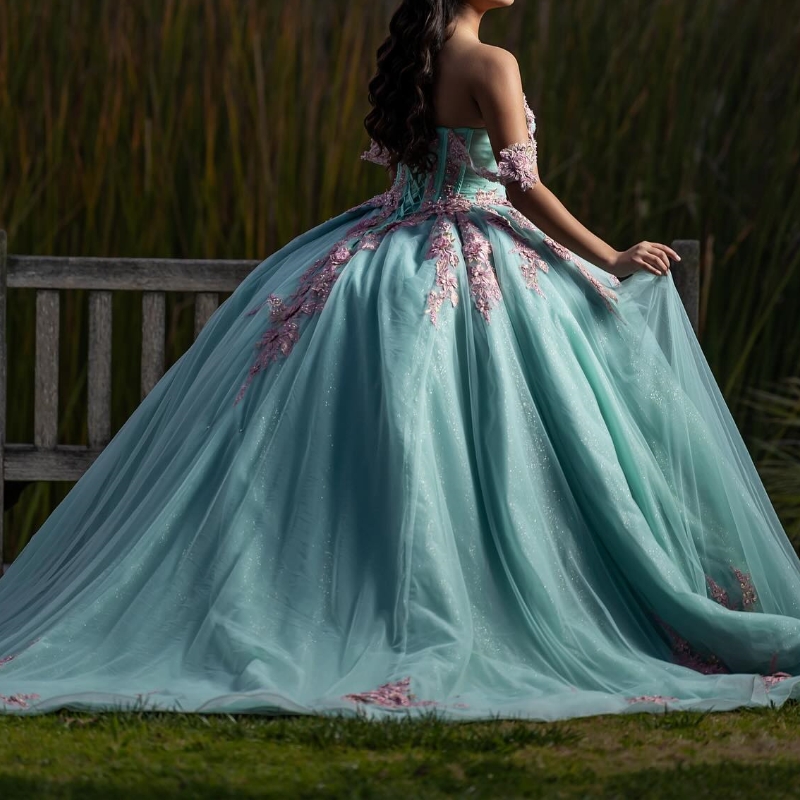 Water Blue Shiny Quinceanera Dress Ball Gown Off The Shoulder Applique Lace Beading Crystals Tull Corset Sweet 16 Vestido De 15 Anos